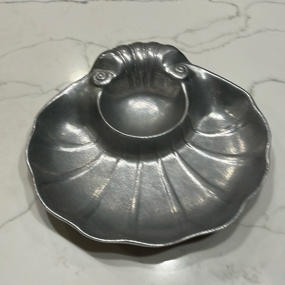 Vintage from  the 1980's The Wilton Armetale Pewter serving piece